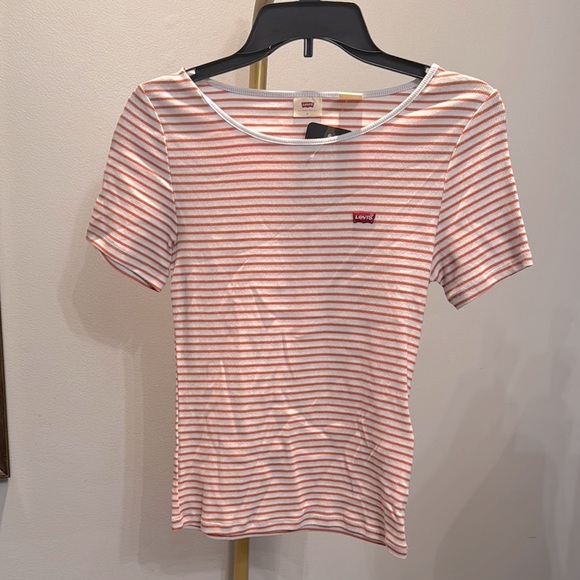 Levi's Women's ribbed Striped Tee NWT S - Picture 1 of 10